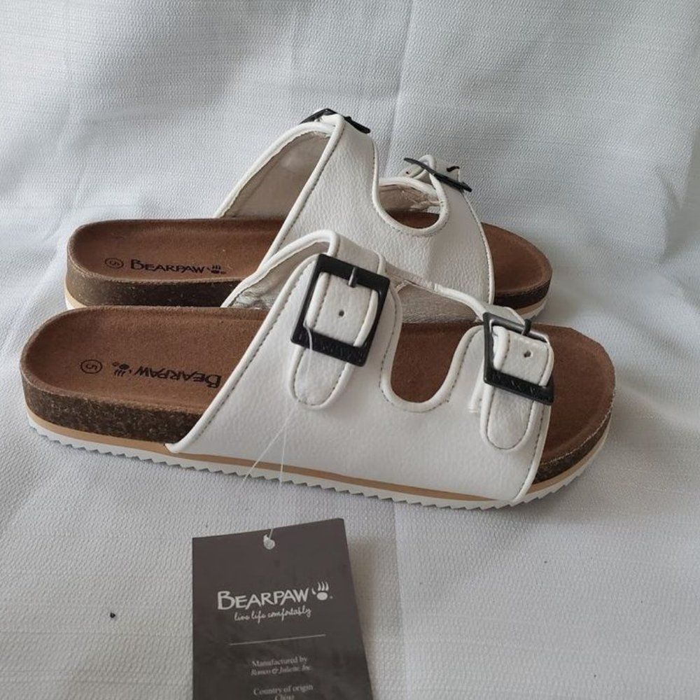 Girls Youth size 5 / Womens size 6.5 - BEARPAW White Slip on Sandals - NEW